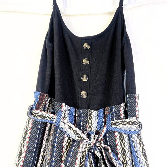 NWT-No Boundaries |Paperbag Waist Jumpsuit Medium (Junior's 7-9) - Picture 6 of 15
